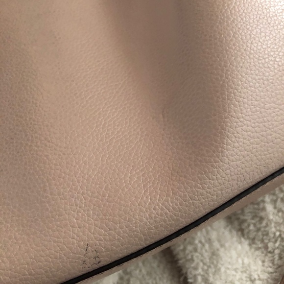 Kate Spade Eva Medium Satchel R$315 🤍 - Picture 10 of 12